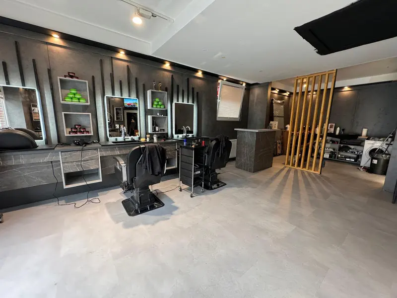 Barbershop, komplett ausgebaut